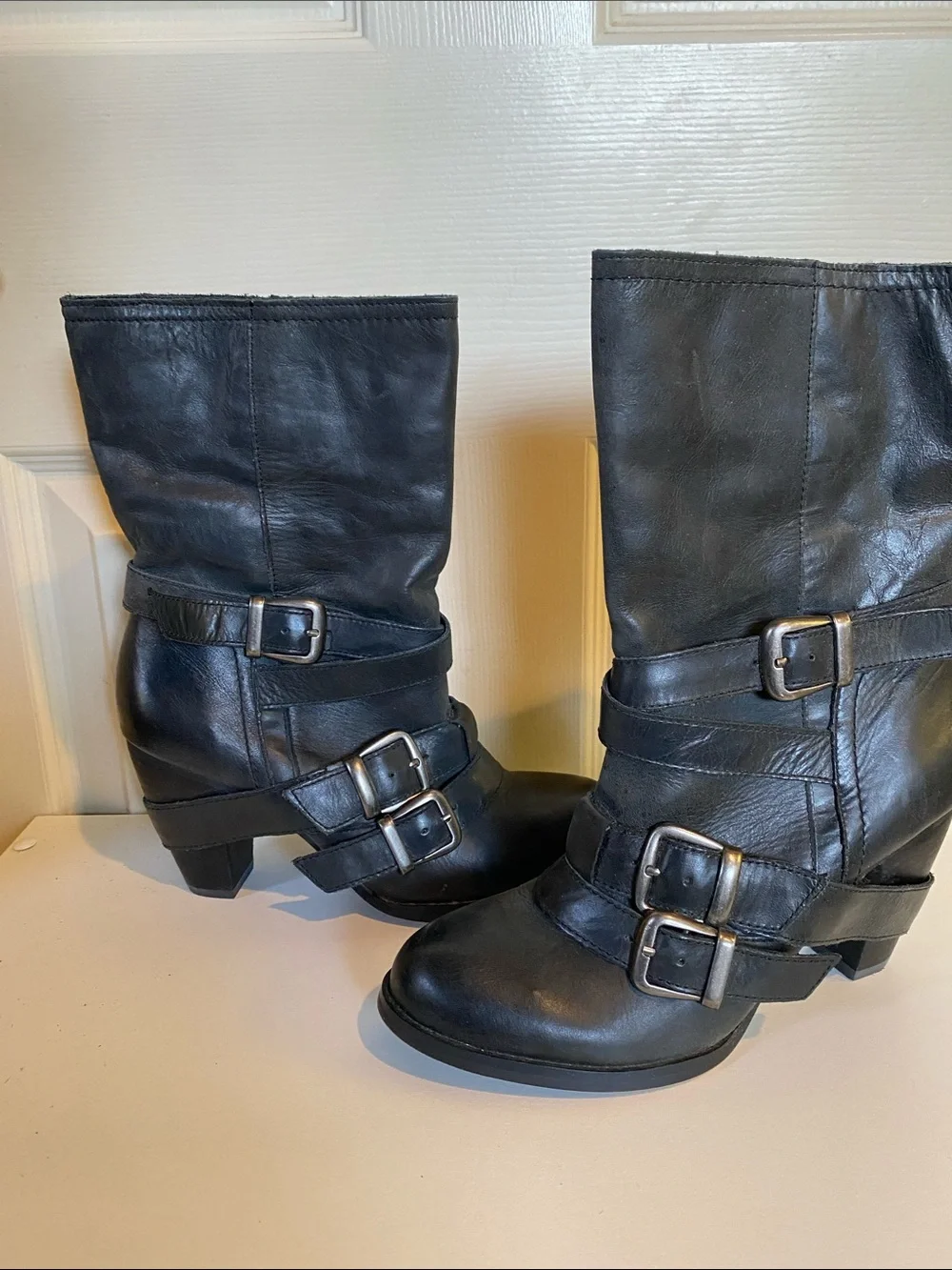 Steve Madden Black Leather Buckle Ankle Boots